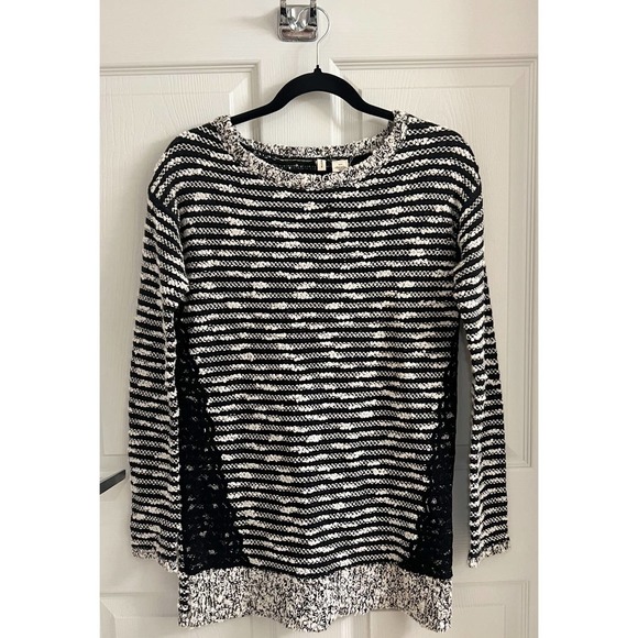 Moth Anthropologie Tunic Sweater Sz XS Black White Marled Lace Detail Wool Blend - Picture 1 of 4